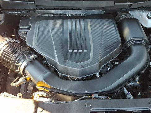 Used 2025 GMC Acadia Elevation AWD/4WD image 29
