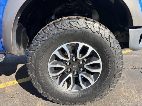 Used 2012 Ford F150 Raptor image 9