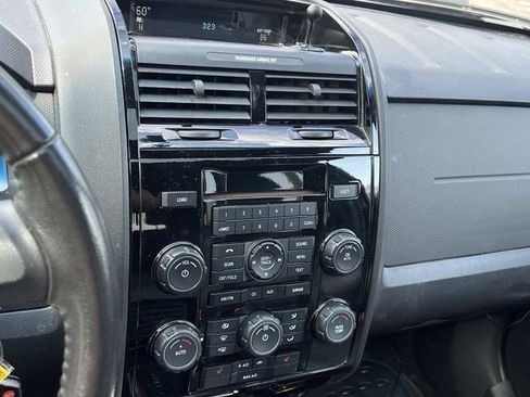 Used 2010 Ford Escape Limited FWD image 15
