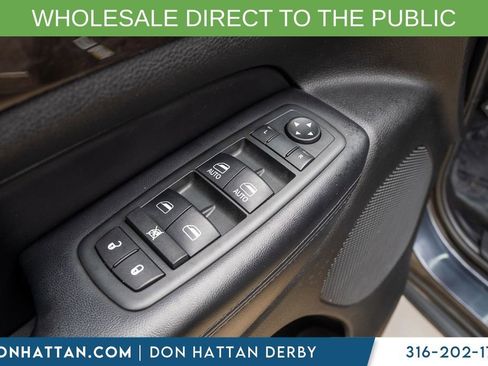 Used 2012 Jeep Grand Cherokee Laredo AWD/4WD image 17