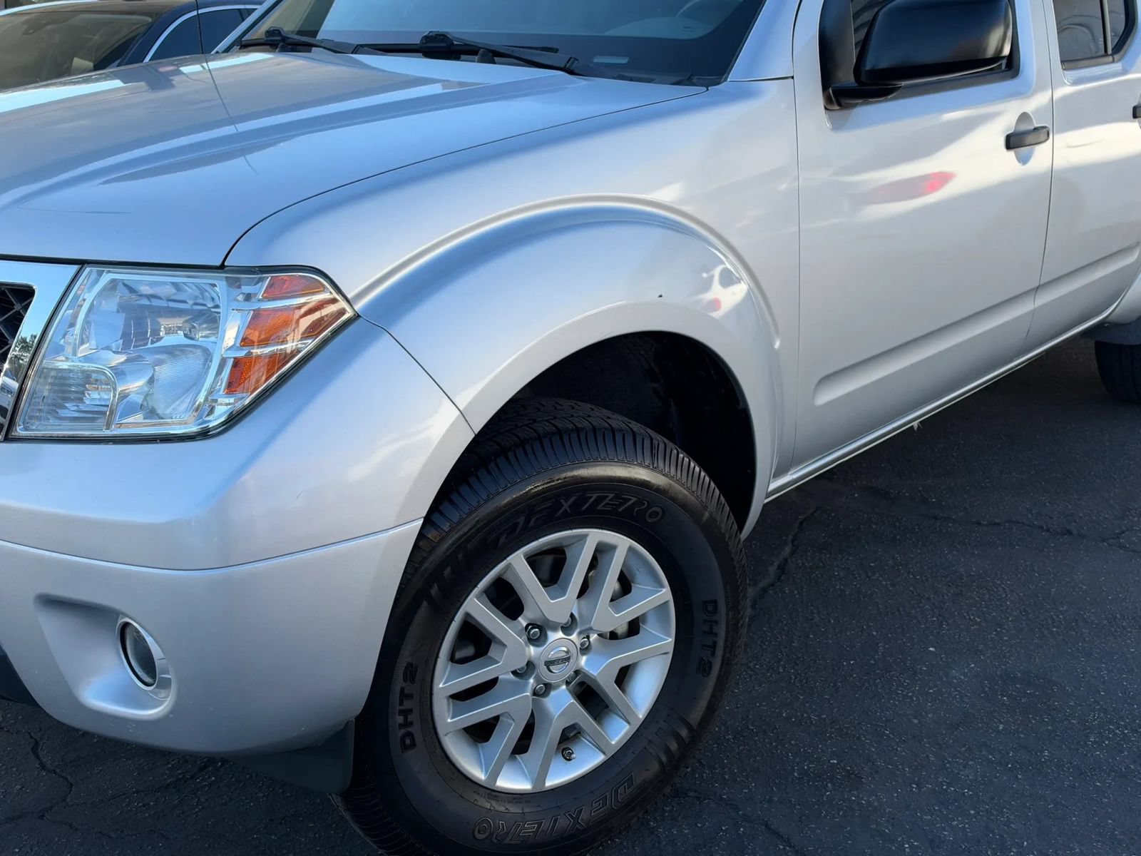 Used 2016 Nissan Frontier SV w/ SV Value Truck Package RWD image 3