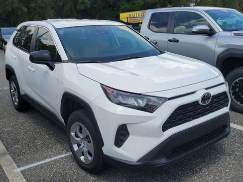 Certified 2022 Toyota RAV4 LE FWD image 1
