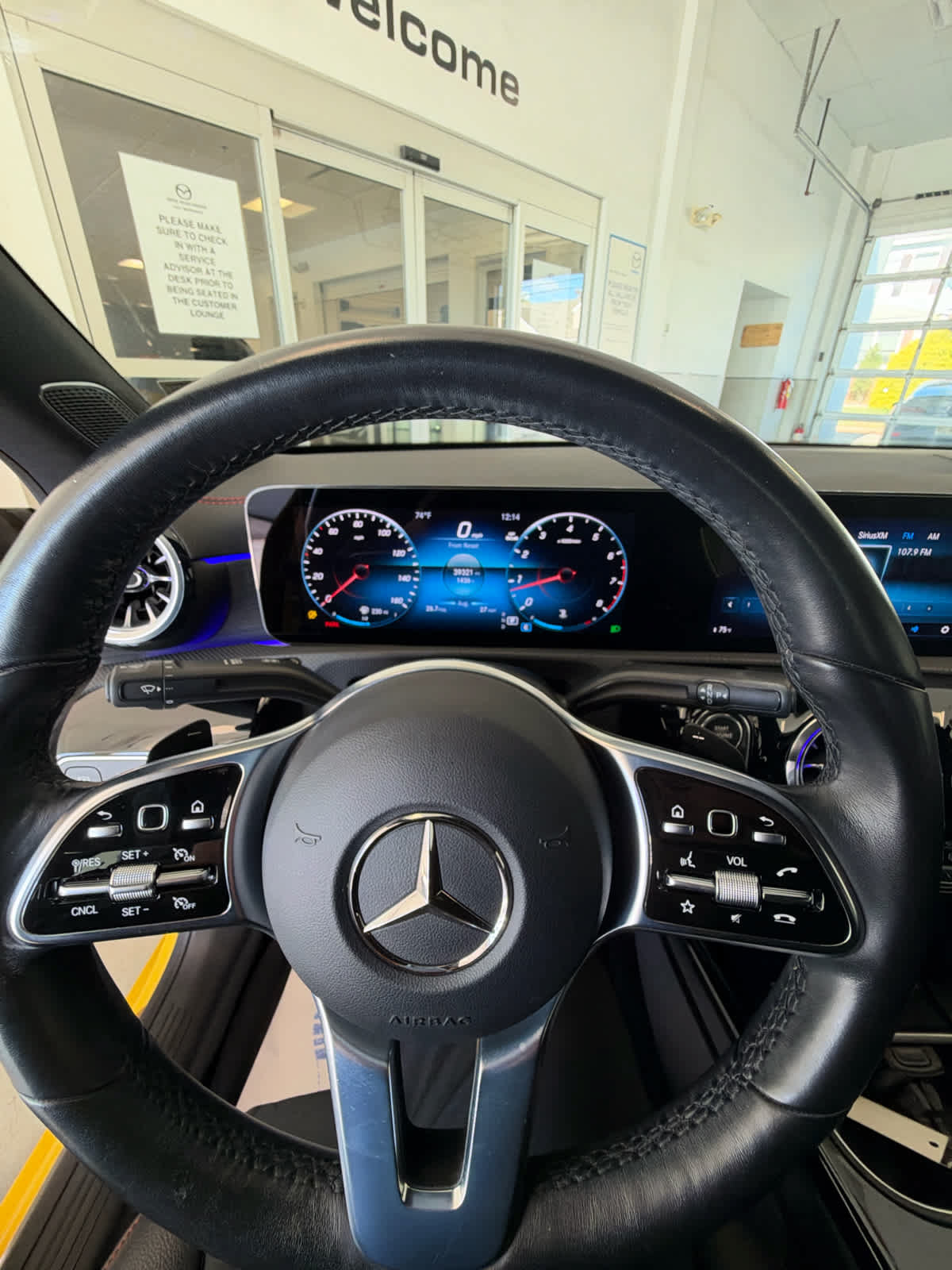 Used 2023 Mercedes-Benz CLA 250 4MATIC image 17