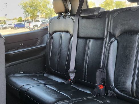 Used 2024 Jeep Wagoneer Series II w/ Flexible Seating Group AWD/4WD image 28