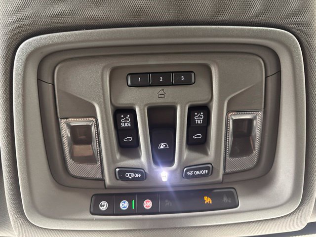 Used 2020 GMC Sierra 3500 Denali w/ Denali Ultimate Package AWD/4WD image 14