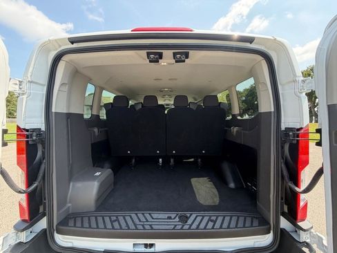 Used 2023 Ford Transit 350 XLT RWD image 14