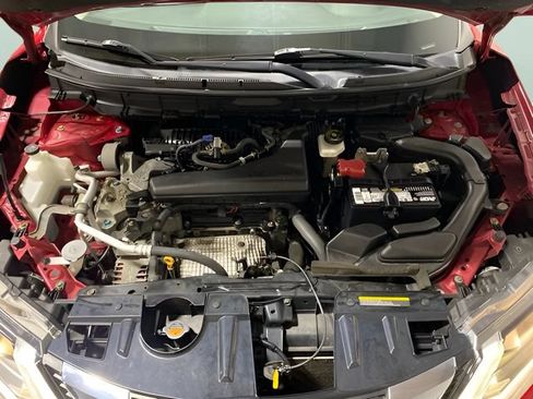 Used 2017 Nissan Rogue S w/ S Appearance Package AWD/4WD image 32
