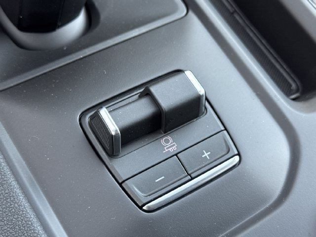 New 2026 GMC Sierra 1500 AT4 w/ AT4 Premium Package AWD/4WD image 31