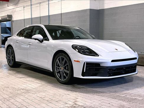 New 2026 Porsche Panamera 4 image 7
