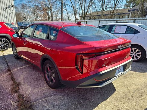 Used 2025 Kia K4 LXS image 7