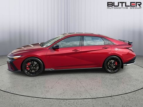 Used 2024 Hyundai Elantra N FWD image 3