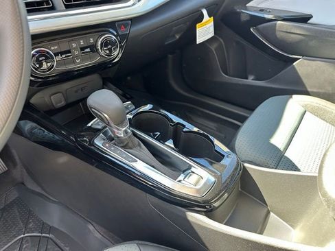 New 2026 Chevrolet Trax LT FWD image 11