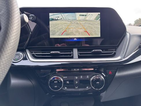 New 2026 Chevrolet Trax RS w/ Sunroof Package image 15