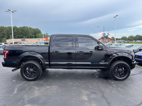Used 2017 Ford F150 XLT w/ Equipment Group 302A Luxury AWD/4WD image 5