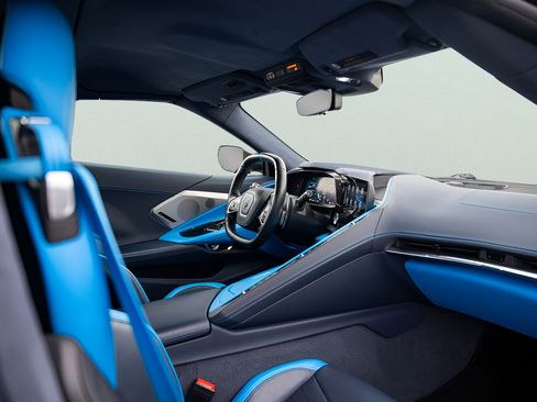 Used 2020 Chevrolet Corvette Stingray Premium Conv w/ 3LT Preferred Equipment Group RWD image 31