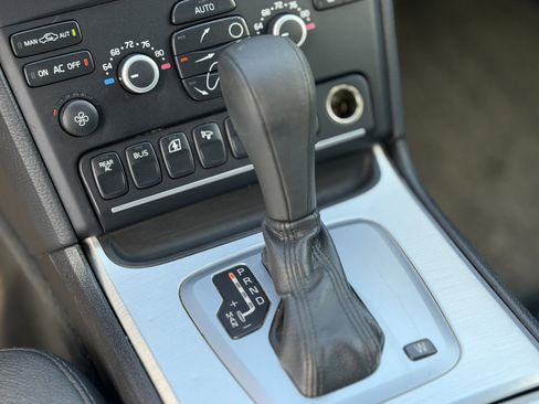 Used 2013 Volvo XC90 3.2 image 26