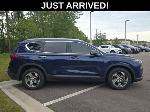 Used 2023 Hyundai Santa Fe SEL FWD image 3