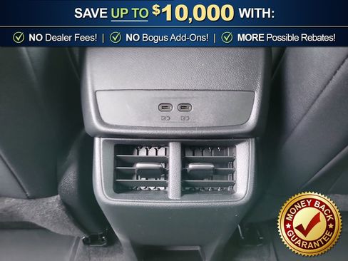New 2026 Chevrolet Equinox ACTIV w/ LPO, Floor Liner Package AWD/4WD image 23