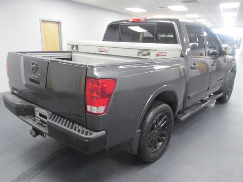 Used 2011 Nissan Titan SL w/ Heavy Metal Edition Pkg image 5