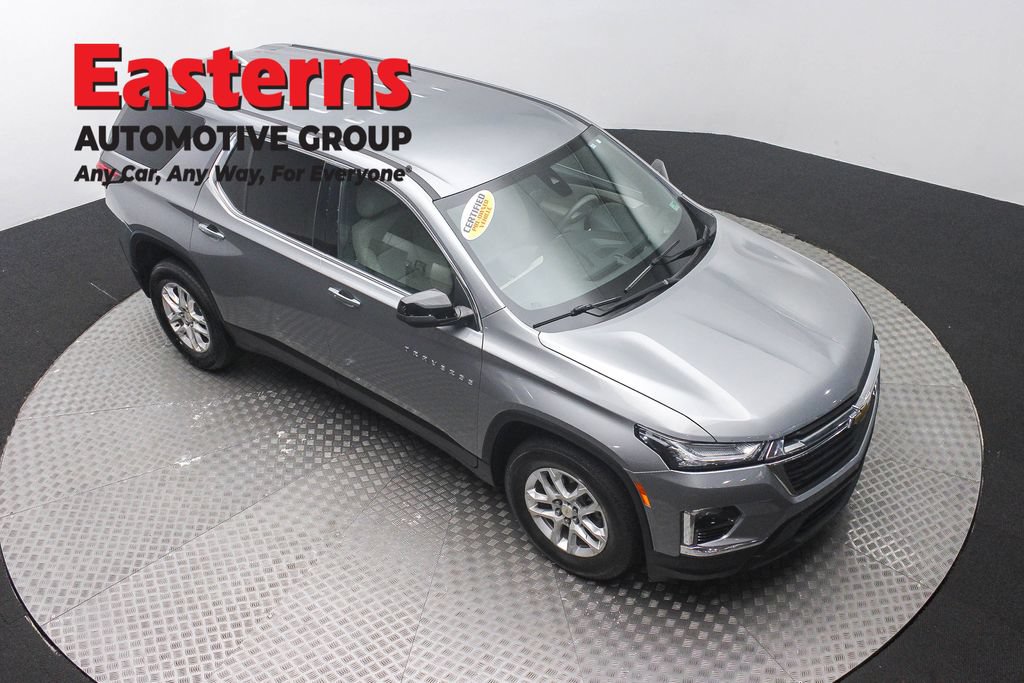 Used 2023 Chevrolet Traverse LS FWD image 5