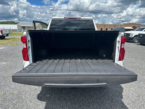 Used 2025 Chevrolet Silverado 1500 LT w/ Z71 Off-Road Package AWD/4WD image 23