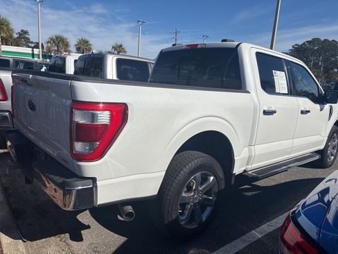 Used 2023 Ford F150 Lariat w/ FX4 Off-Road Package image 3