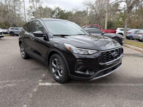 Used 2025 Ford Escape ST-Line image 1