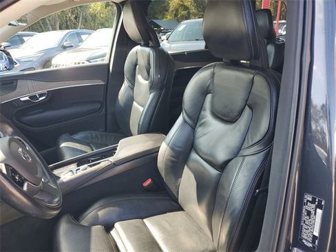 Used 2021 Volvo XC90 T6 Inscription image 21
