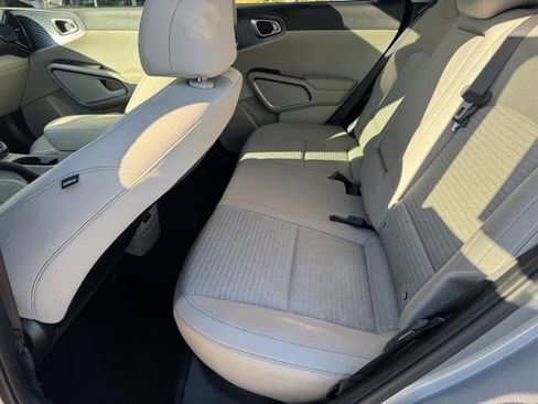 Certified 2023 Kia Soul EX image 9