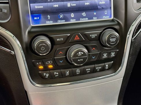 Used 2018 Jeep Grand Cherokee Summit w/ Platinum Series Group AWD/4WD image 20