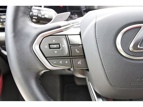 Used 2025 Lexus NX 250 FWD w/ Towing Package (2000 Lbs) image 11