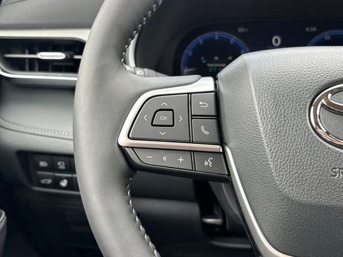 New 2026 Toyota Highlander Platinum AWD/4WD image 20