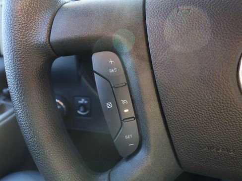 New 2025 Chevrolet Express 2500 w/ Driver Convenience Package RWD image 13