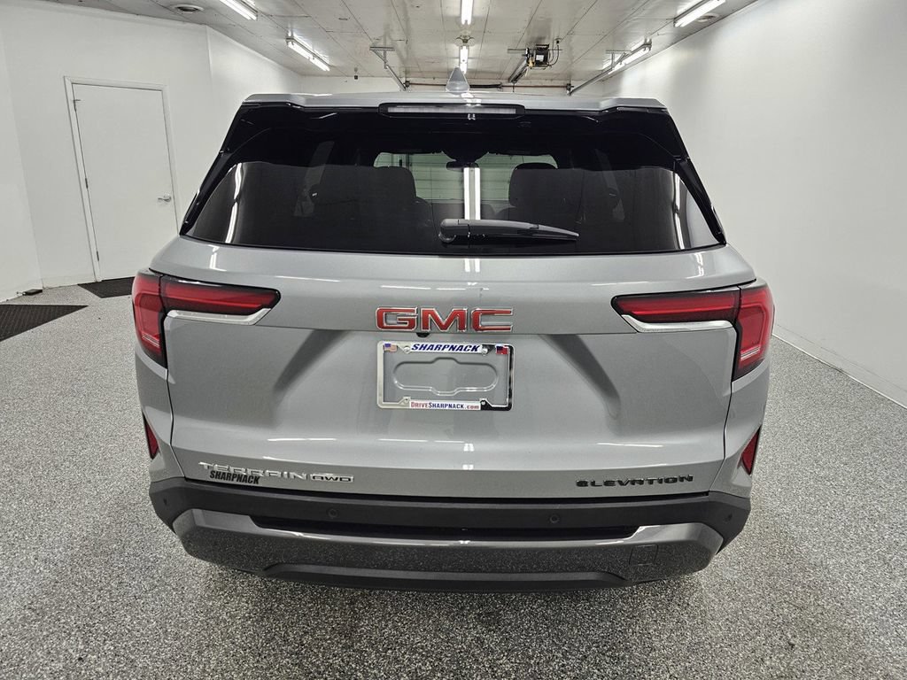 Used 2025 GMC Terrain Elevation AWD/4WD image 5