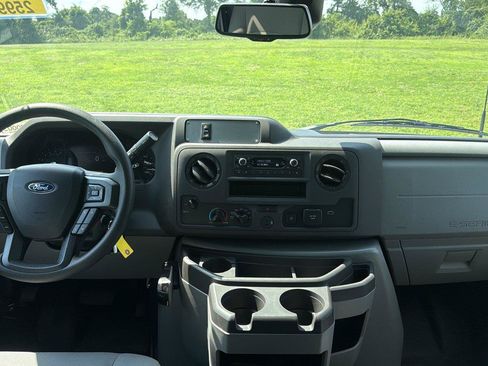 New 2027 Ford E-350 and Econoline 350 Super Duty w/ Power Equipment Group RWD image 13
