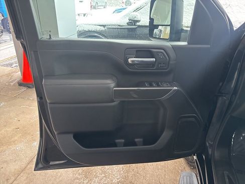 Used 2023 GMC Sierra 2500 AT4 w/ Gooseneck/5TH Wheel Package image 6