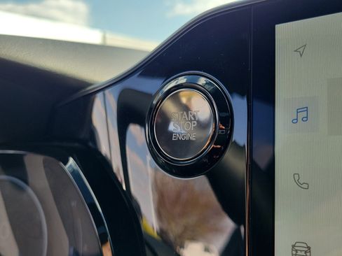 Used 2025 Lexus NX 250 FWD w/ Premium Package image 28