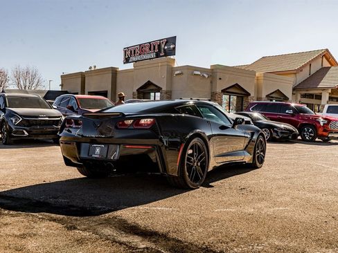 Used 2018 Chevrolet Corvette Stingray Coupe w/ 2LT Preferred Equipment Group image 7