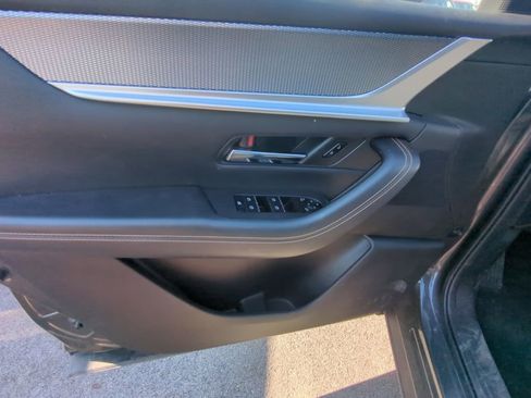 Used 2024 MAZDA CX-90 Plug-In Hybrid w/ Preferred AWD/4WD image 8