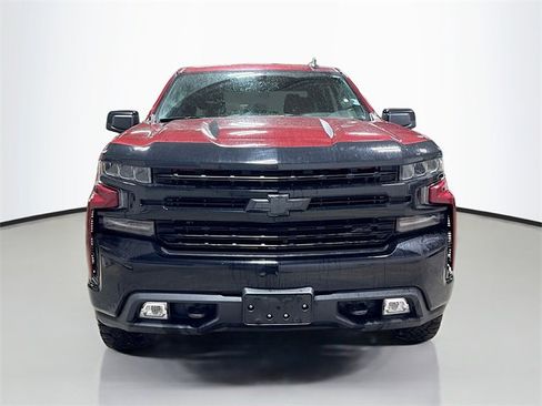 Used 2019 Chevrolet Silverado 1500 LT Trail Boss image 3