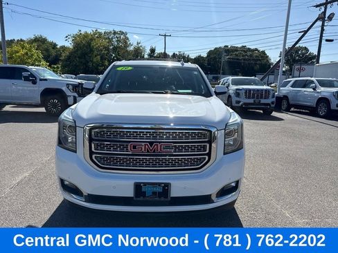 Used 2019 GMC Yukon SLE w/ SLE Value Package AWD/4WD image 8