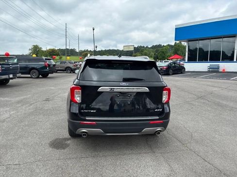 Used 2023 Ford Explorer Limited w/ Equipment Group 301A AWD/4WD image 26