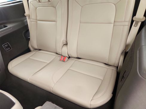 Used 2021 Lincoln Aviator Grand Touring w/ Equipment Group 301A AWD/4WD image 36