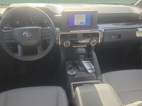 New 2026 Toyota Tacoma SR5 AWD/4WD image 15