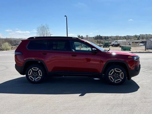 New 2026 Jeep Cherokee Laredo AWD/4WD image 6