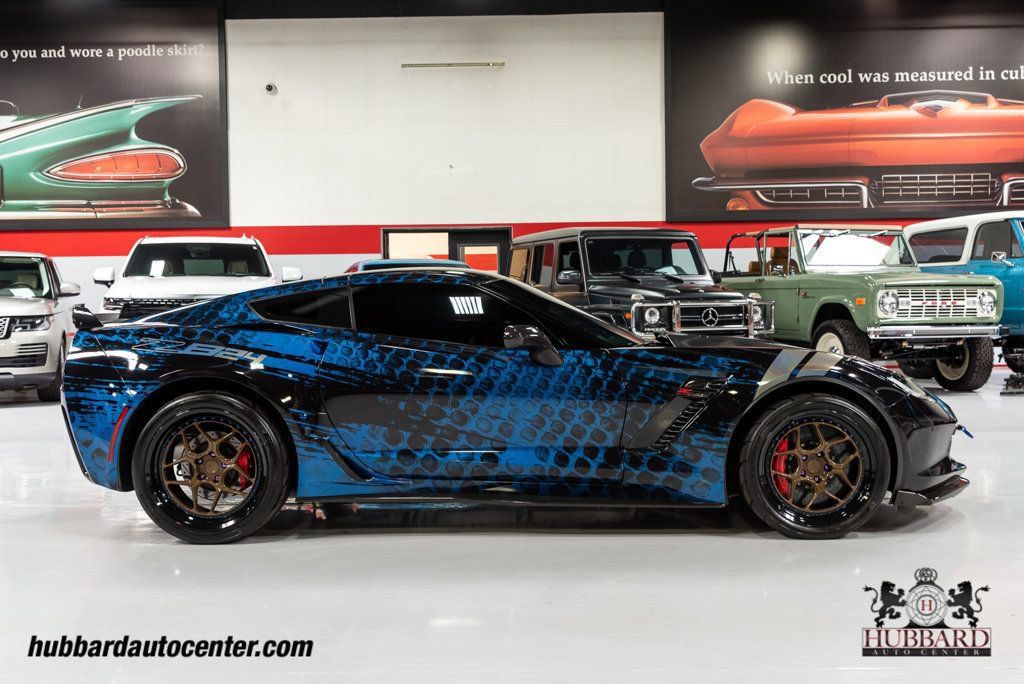 Used 2016 Chevrolet Corvette Z06 w/ 3LZ Preferred Equipment Group RWD image 10