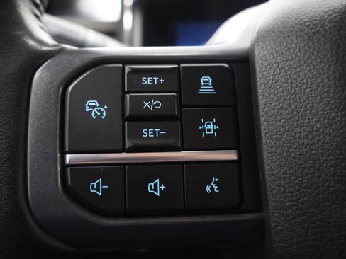 Used 2023 Ford F350 Lariat w/ Lariat Ultimate Package AWD/4WD image 15