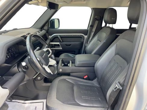 Used 2020 Land Rover Defender 110 First Edition image 8