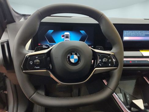 Used 2025 BMW X3 xDrive30i w/ Convenience Package image 16