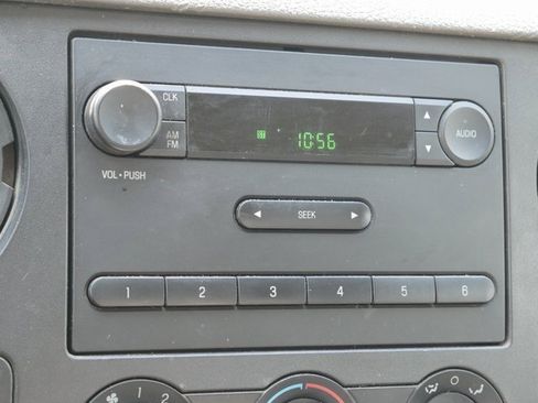 Used 2010 Ford F450 XL image 21